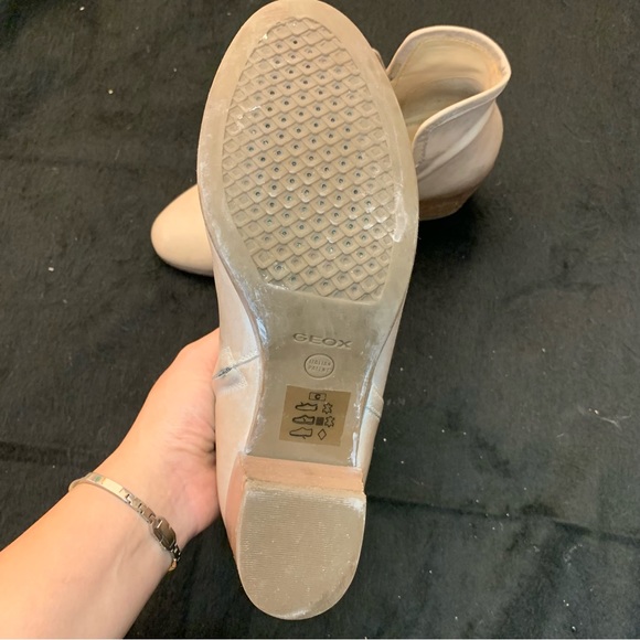 Geox cream color boots sz7 - Picture 4 of 10